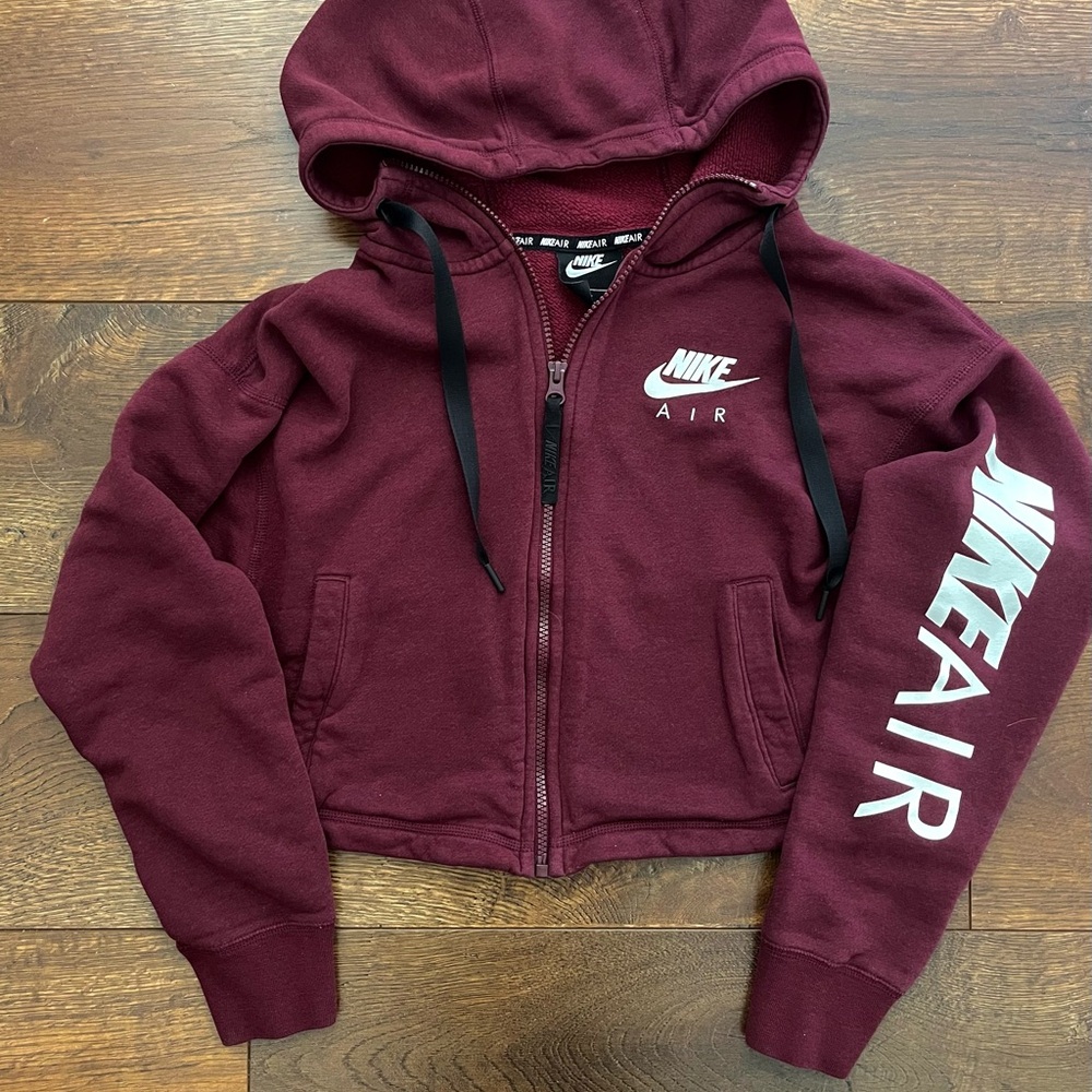 Women’s Nike Air Maroon zip-up Hoodie